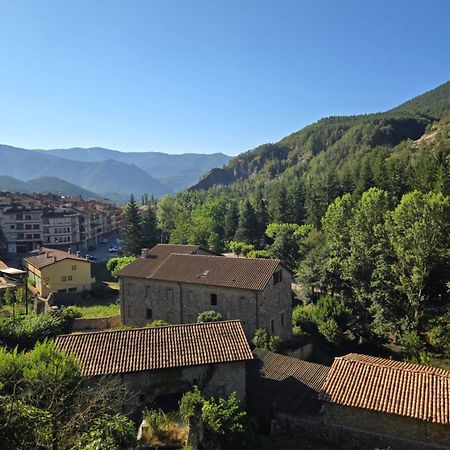 En El Corazon De Baga, Precioso Pueblo Medieval Luaran gambar